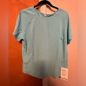 NWT LULULEMON RUNNING TOP